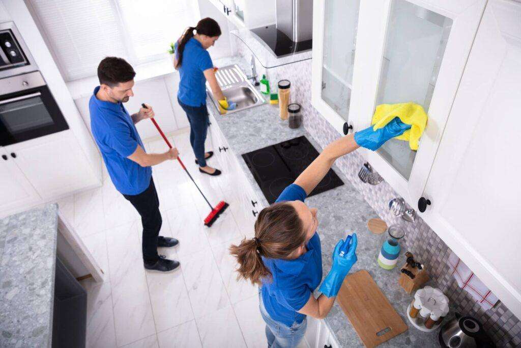 Deep cleaning service in dubai