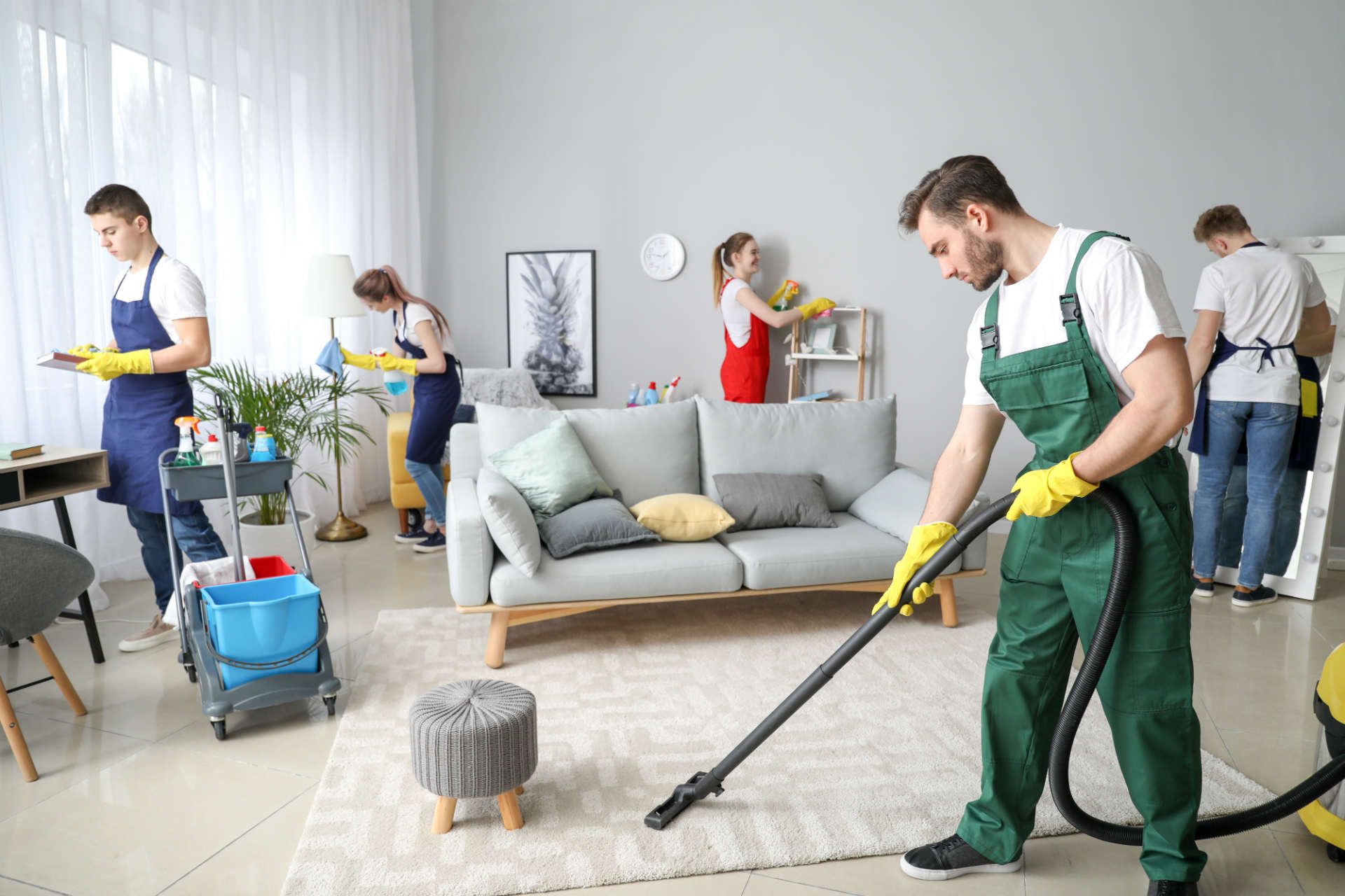 same-day cleaning service dubai
